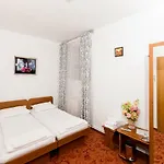בית הארחה Casa Dealul Melcilor