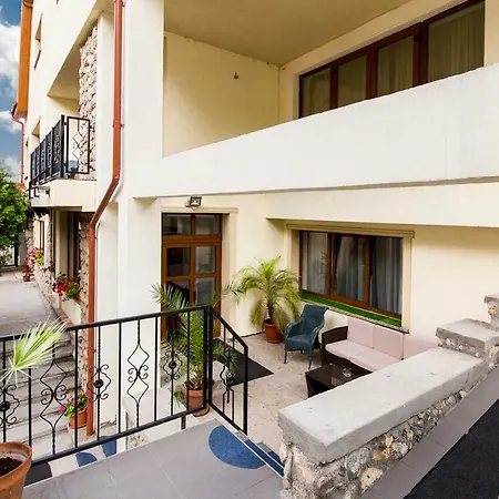 Pensjonat Casa Dealul Melcilor Braszów