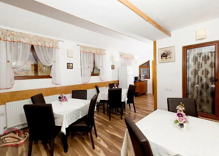 Pensjonat Casa Dealul Melcilor *